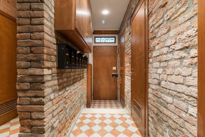 Ca' Pesaro Rooftop Terrace Apartment. Венеция Екстериор снимка